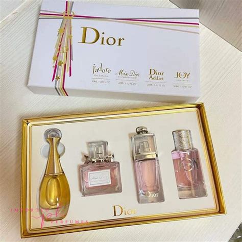 kit dior|Dior Gift Sets: Perfume, Cosmetics, Beauty Sets .